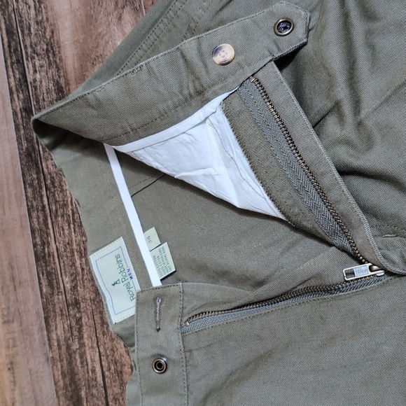 Royal Robbins Ranger Shorts Vintage Deadstock Size 34x5.5" Pleated Old School - Picture 10 of 12